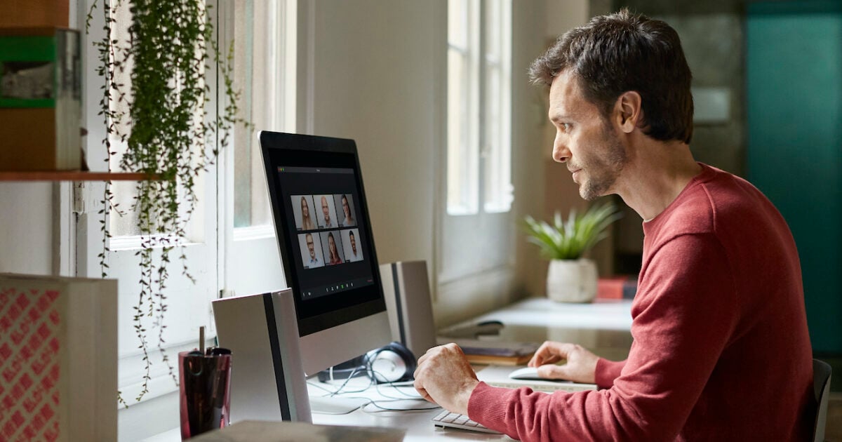 This Company is Redefining the Future of Work 1 This Company is Redefining the Future of Work