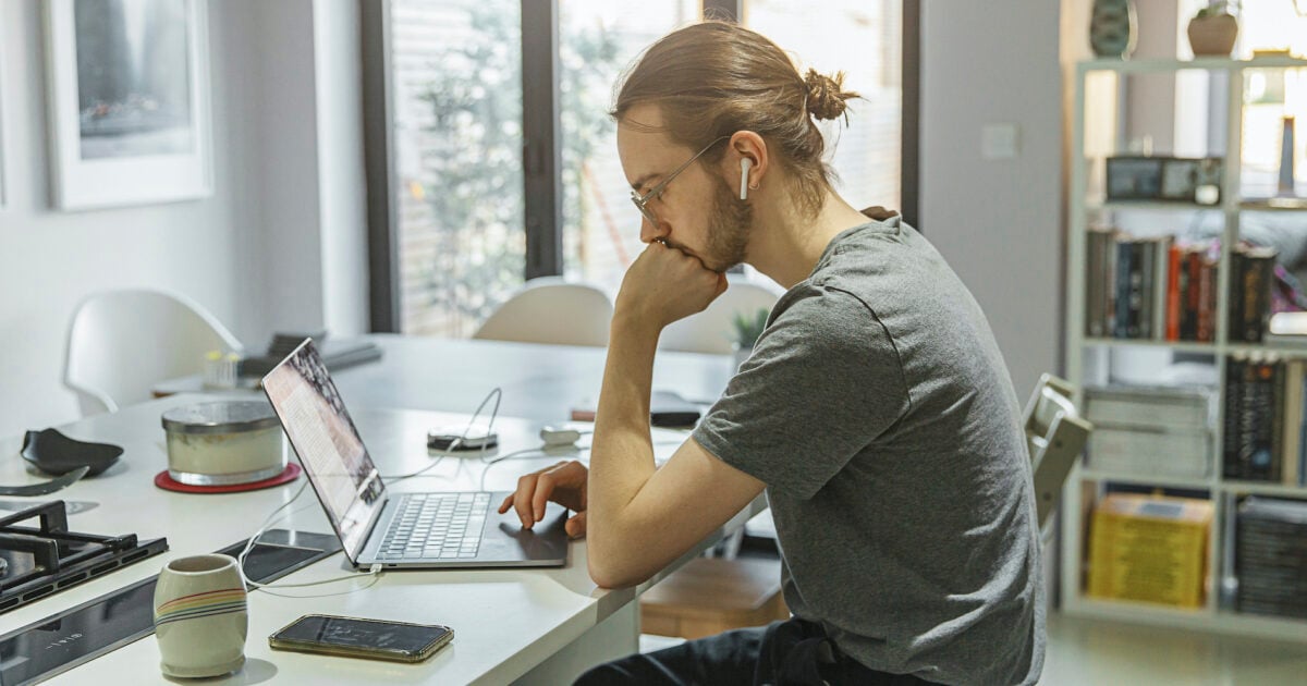 The Right Way to Name Your Resume and Cover Letter Files 1 The Right Way to Name Your Resume and Cover Letter Files