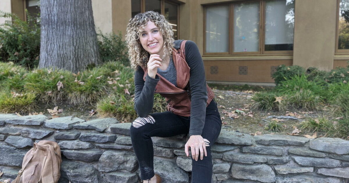 How This Engineer is Helping Customers Take Control of Their Finances 1 How This Engineer is Helping Customers Take Control of Their Finances