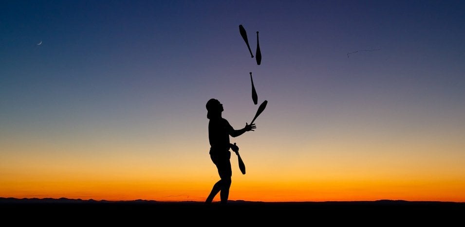 A Guide to Juggling Multiple Job Offers and Coming Out on Top