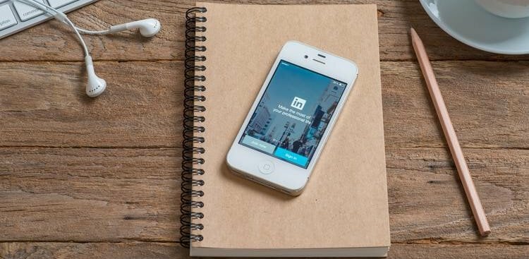 4 LinkedIn Updates You Need to Know About for 2016