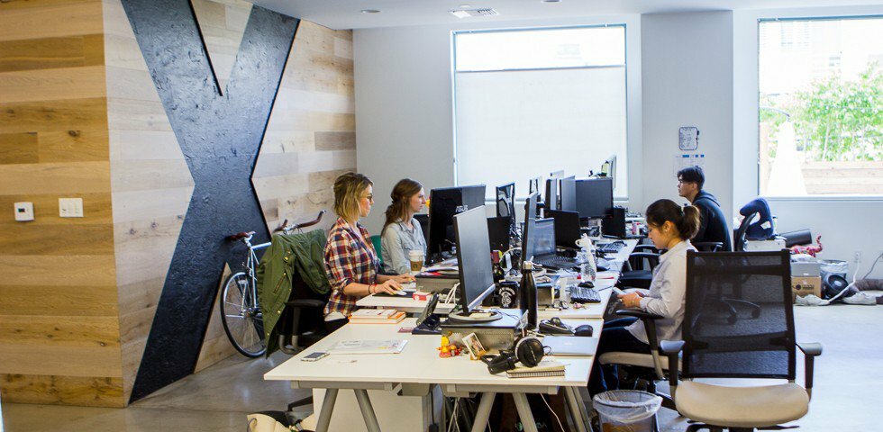 10 Amazing LA Area Companies That Are Hiring Now