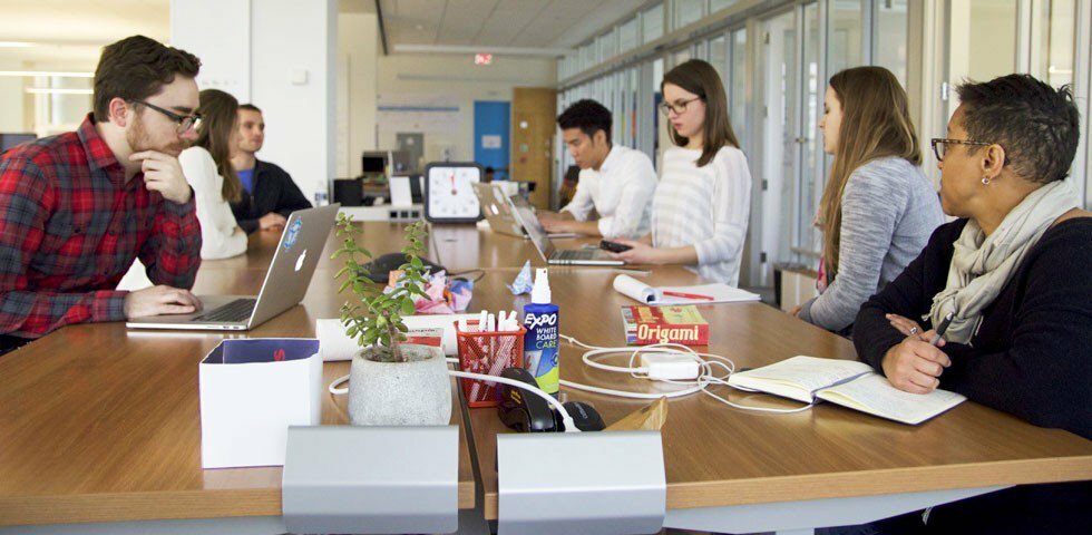 14 Companies to Work for if You Want an Amazing Internship Experience