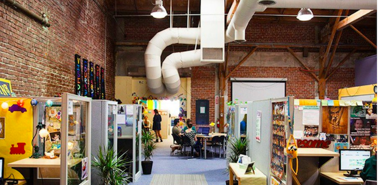12 West Coast Companies Hiring New College Grads