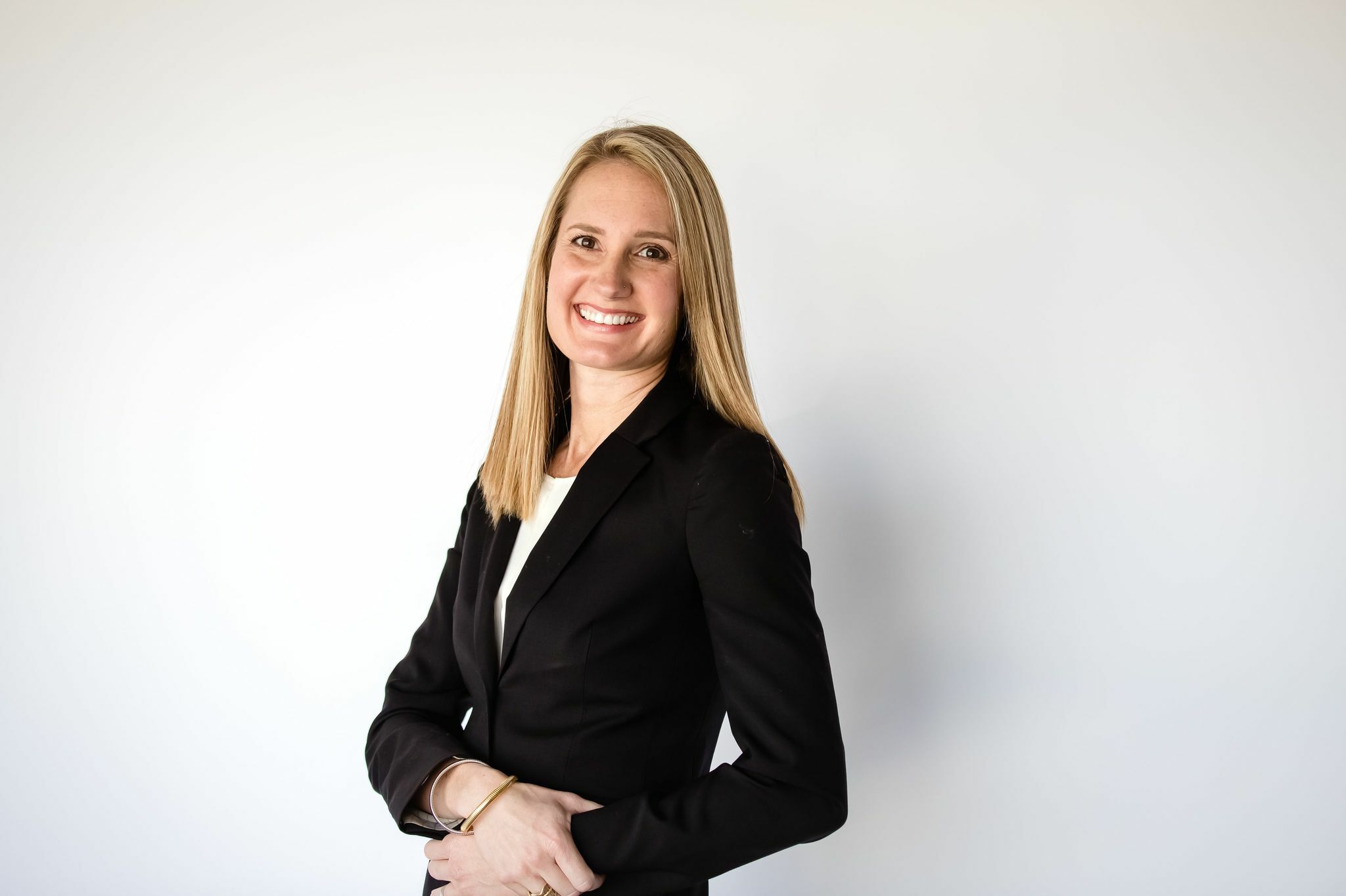 How This Project Manager Grew Her Career Without Job-Hopping (and She’s Hiring!)