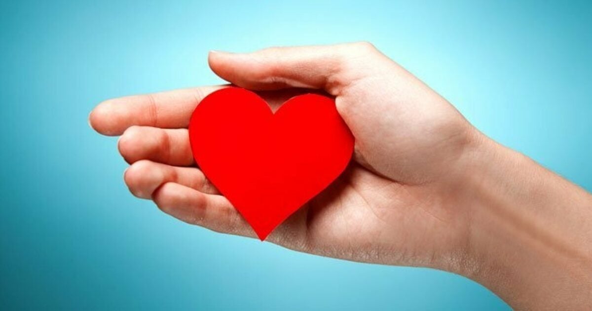 This Small Gesture Will Strengthen Your Relationships—Today | The Muse