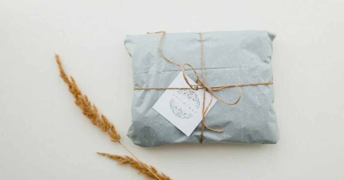 The Perfect Boss Christmas Gifts | The Muse